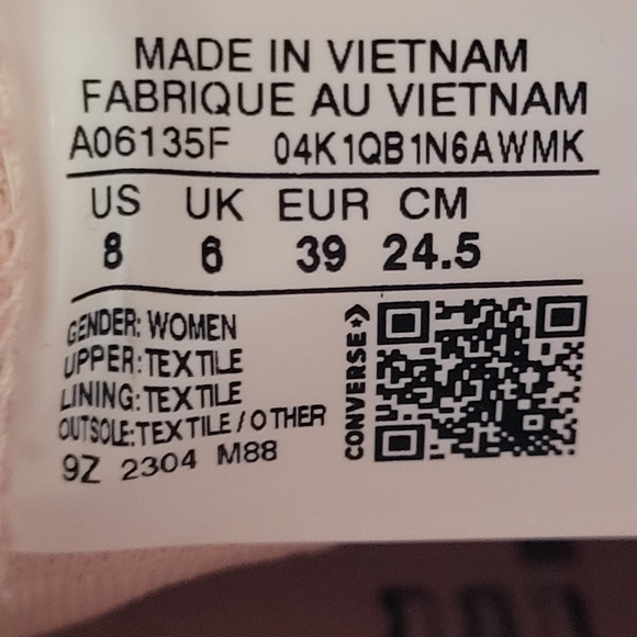 Converse Low Top Sneakers Soft Pink and White - Picture 4 of 5